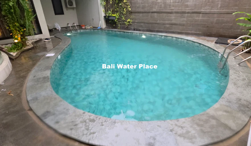 Desain Bentuk Kolam Renang